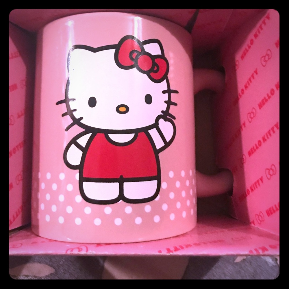 Sanrio Hello Kitty mug NEW Never used still in box
